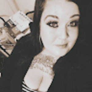 Meet your Posher, Hayley